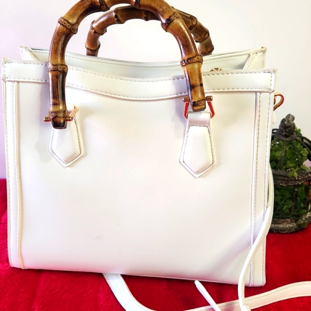 Eden White Crossbody Shoulder Bag Purse Bamboo Handles - Picture 7 of 16